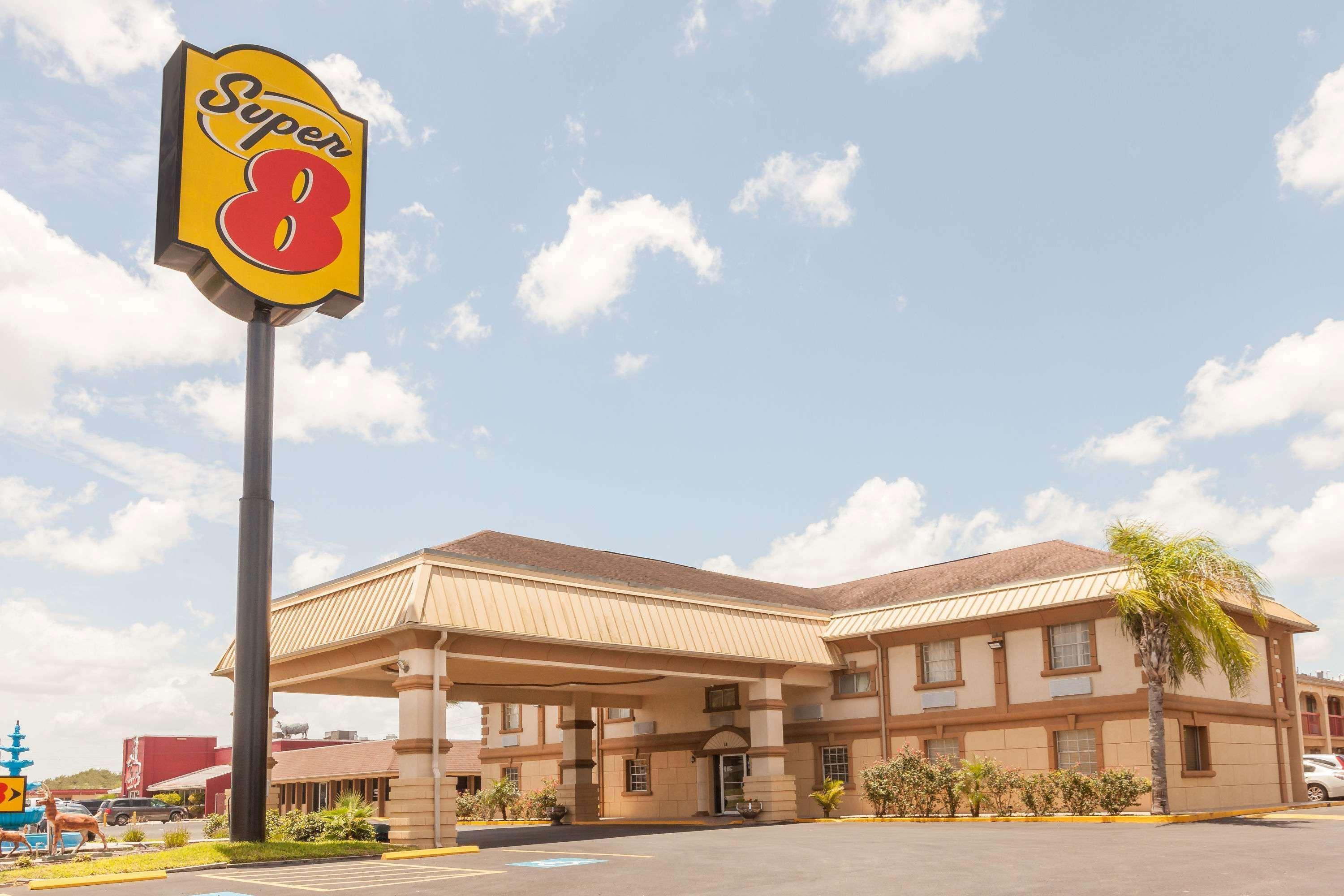 Super 8 By Wyndham 2*