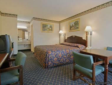 Motel Super 8 By Wyndham 2*